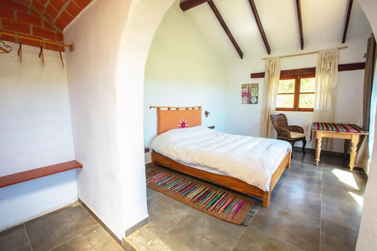 Yvy Casa Hotel Samaipata Extérieur photo